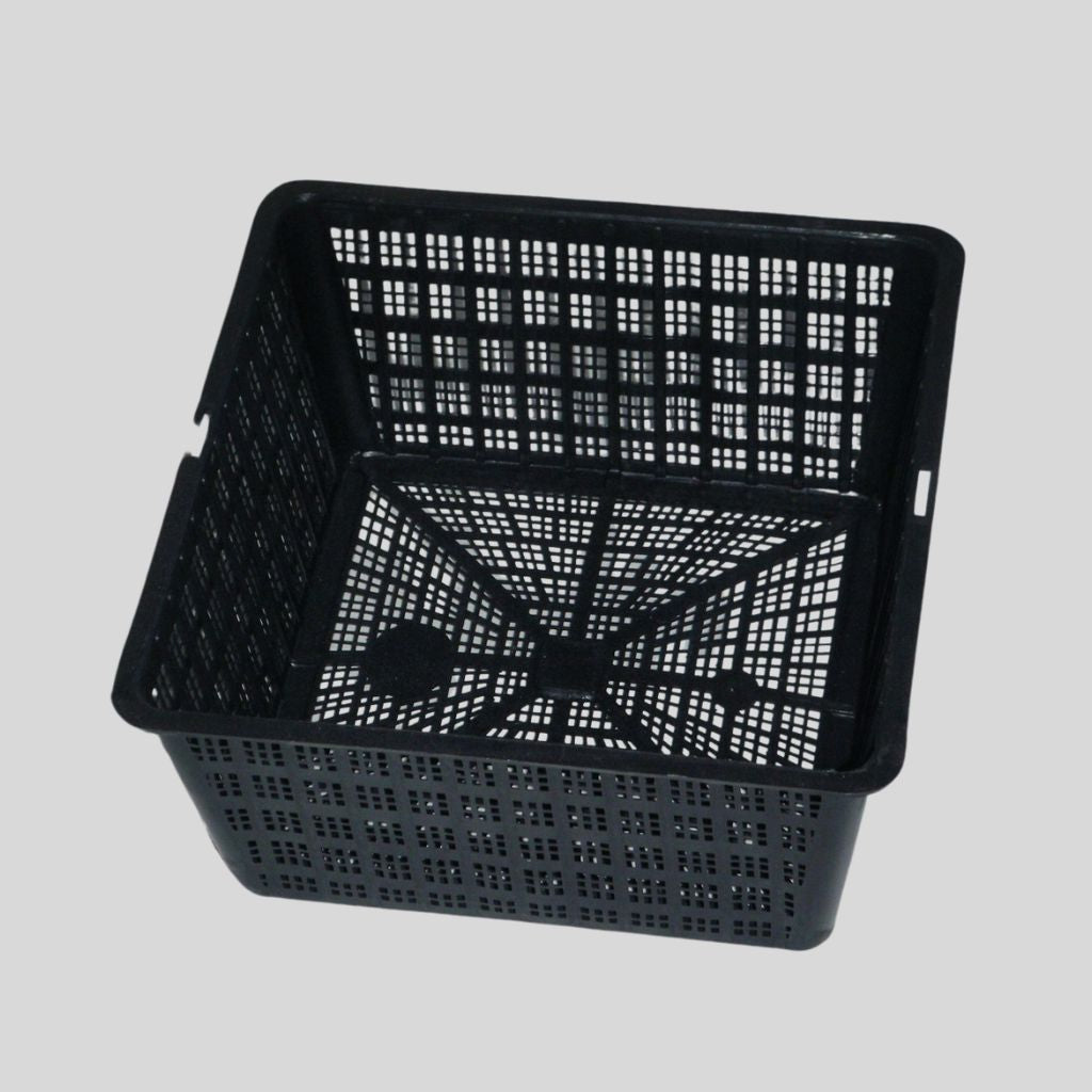 Finofil 19cm/2 litre Aquatic Basket - Plants for Ponds